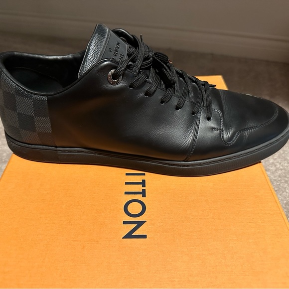 Men’s Louis Vuitton black sneakers - Picture 7 of 10